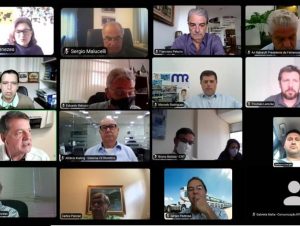 Leia mais sobre o artigo Biodiesel foi tema de reunião com a diretoria da NTC e CNT, Deputado Federal Jerônimo Goergen e representantes da Mercedes-Benz