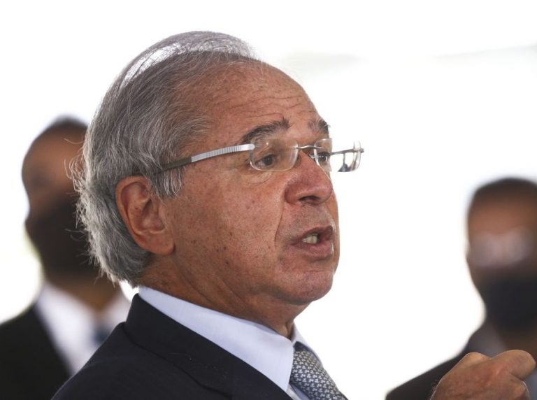 Leia mais sobre o artigo Guedes diz que não é recomendável acionar calamidade no momento