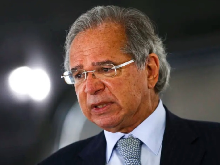 No momento, você está visualizando Guedes assegura que País segue no ‘caminho da prosperidade’