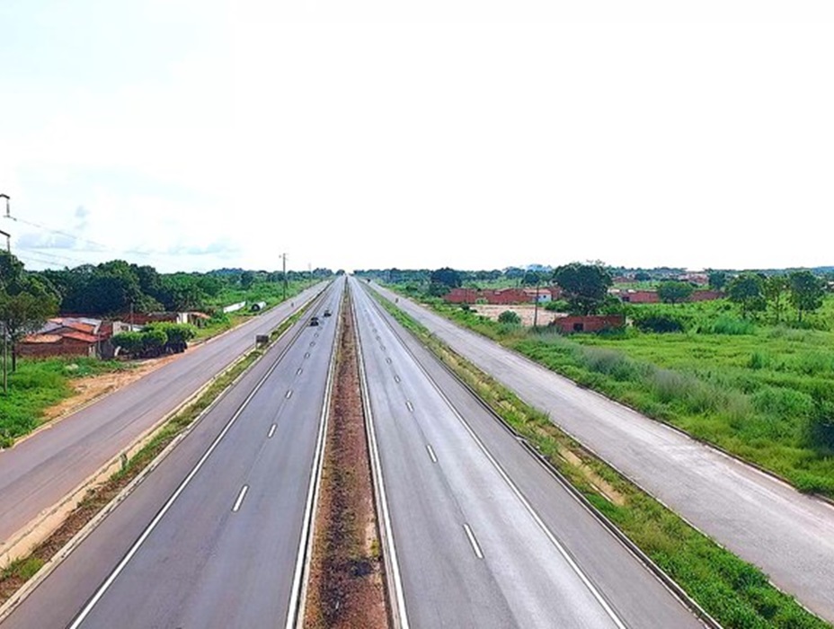 No momento, você está visualizando DNIT libera novo trecho pavimentado na BR-226, em Timon/MA
