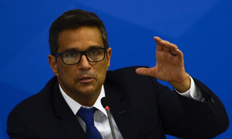 Leia mais sobre o artigo Alta dos juros não prejudica a atividade econômica, diz Campos Neto