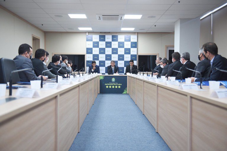 Leia mais sobre o artigo DNIT participa de evento de combate à corrupção realizado no Ministério da Infraestrutura