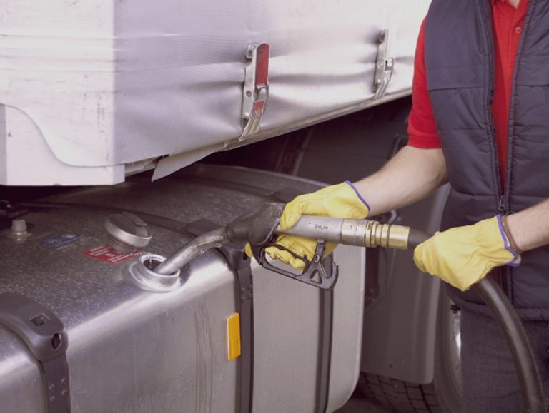 Leia mais sobre o artigo CNT e diversas entidades se posicionam sobre o teor de biodiesel no óleo diesel comercializado à sociedade