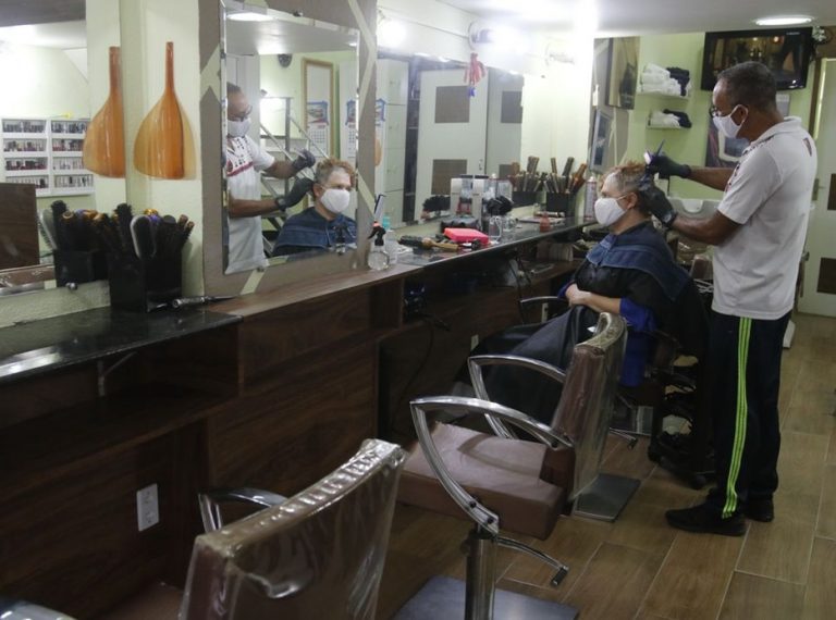 Leia mais sobre o artigo Confiança dos empresários de serviços cresce 6,4 pontos