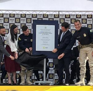 Leia mais sobre o artigo Ministro da Justiça inaugura nova Superintendência da PRF em SP