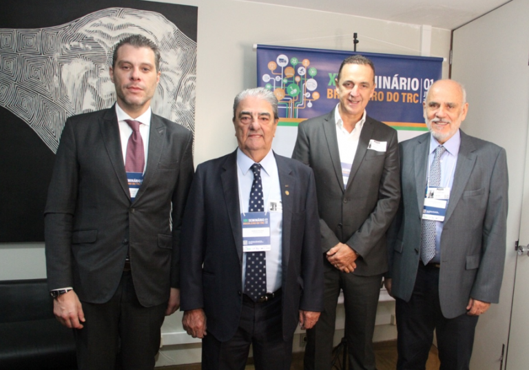 Leia mais sobre o artigo Presidente do SINDIPESA participa do XXI Seminário Brasileiro do Transporte Rodoviário de Cargas