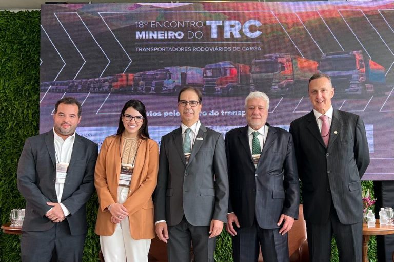 Leia mais sobre o artigo SINDIPESA participa do 18º Encontro Mineiro do TRC