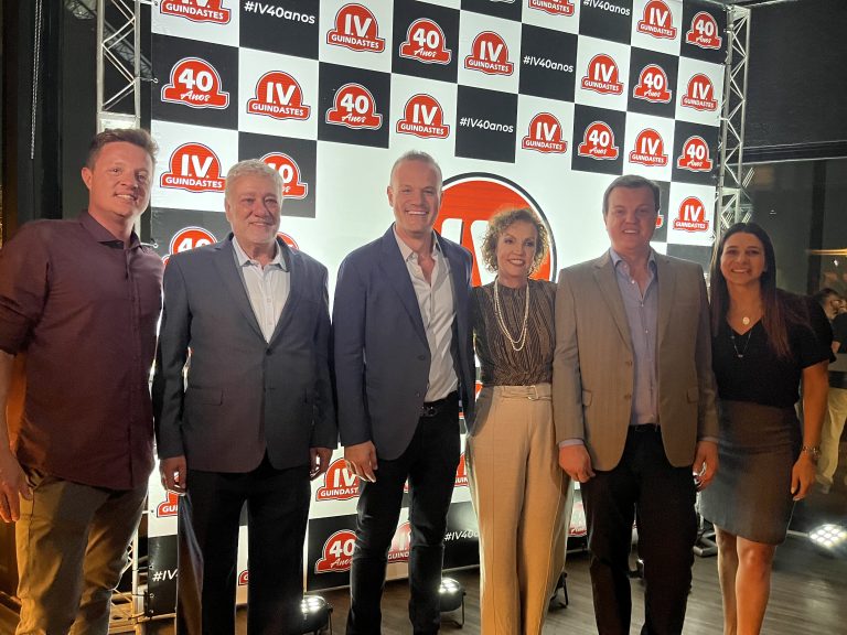 Leia mais sobre o artigo I.V. GUINDASTES comemora 40 anos de atuação