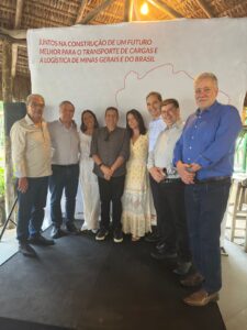 Leia mais sobre o artigo FETCEMG reúne lideranças e parceiros do setor para celebrar o encerramento da gestão Sérgio Pedrosa