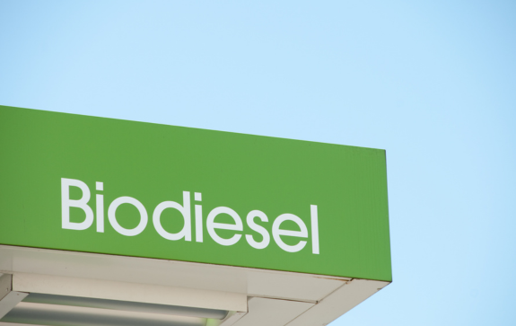 Leia mais sobre o artigo ANP amplia esforços para identificação de fraudes na adição obrigatória de biodiesel ao diesel