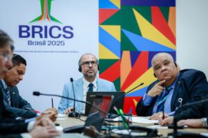 Leia mais sobre o artigo Infraestrutura sustentável e resiliente é destaque na primeira reunião técnica do GT de Transportes no BRICS