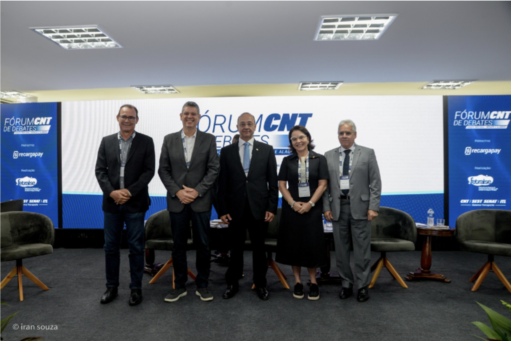 No momento, você está visualizando Desafios do transporte na região Nordeste pautam discussões do Fórum CNT de Debates – Etapa Alagoas/Sergipe