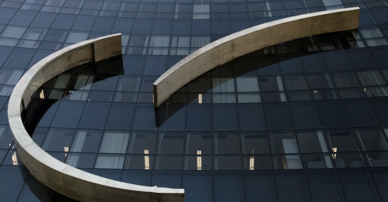 Leia mais sobre o artigo TST estabelece 12 novas teses em recursos repetitivos