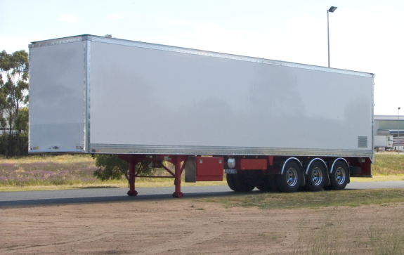 Leia mais sobre o artigo Indústria de implementos rodoviários tem queda de quase 4% no quadrimestre