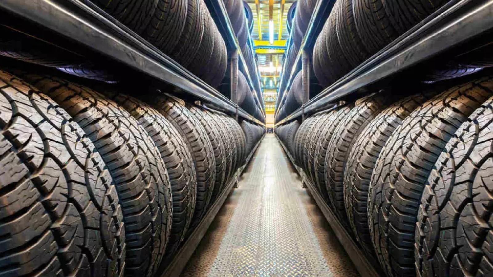 No momento, você está visualizando Vendas de pneus de carga caem 3,2% até abril