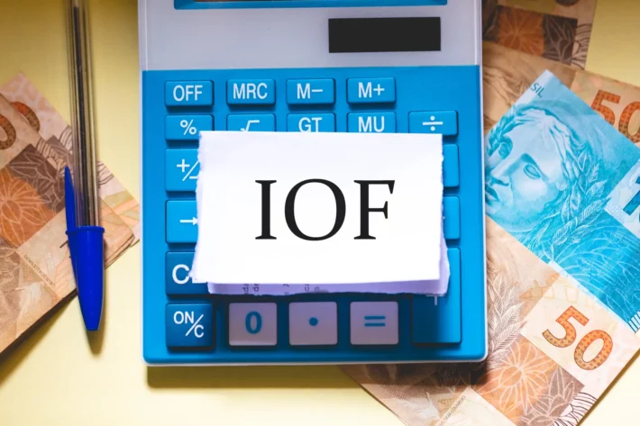 No momento, você está visualizando Moraes diz que o IOF não pode ser cobrado retroativamente