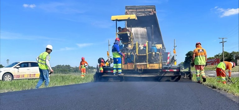 Leia mais sobre o artigo Reconstrução de pavimentos nas rodovias concedidas: ANTT abre diálogo com a sociedade para tornar a melhoria obrigatória nos contratos de concessão