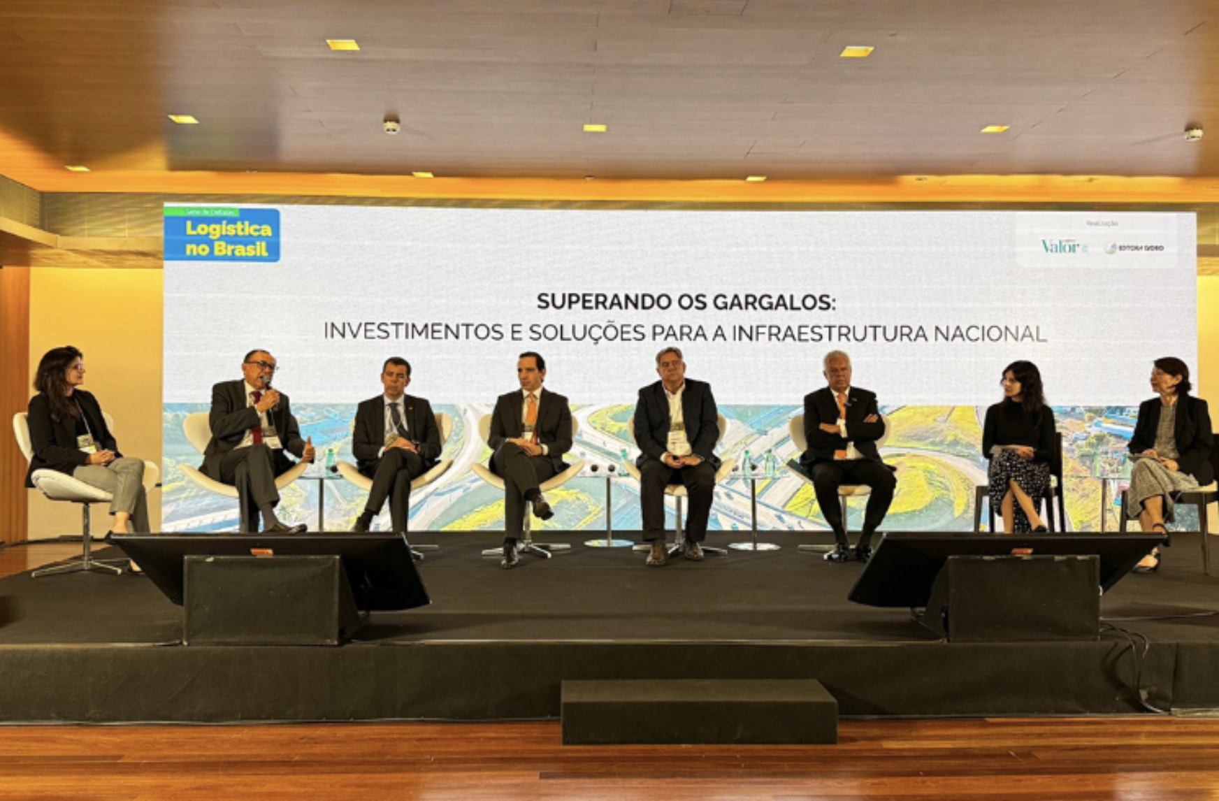 No momento, você está visualizando Multimodalidade é caminho para eficiência logística e descarbonização, defende diretor da CNT em evento do Valor Econômico