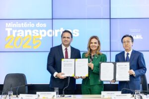 Leia mais sobre o artigo Corredor bioceânico: parceria entre Infra S.A. e estatal chinesa viabiliza estudos para nova rota ferroviária entre Brasil e Pacífico