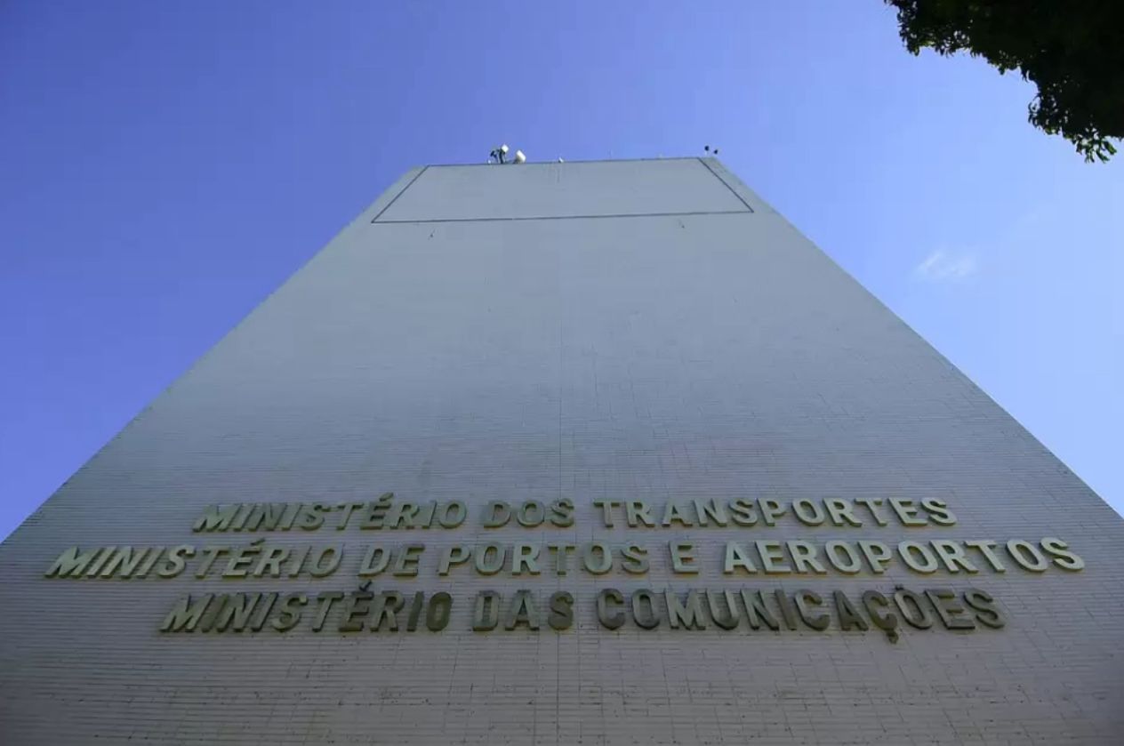 No momento, você está visualizando Ministério dos Transportes abre consulta pública sobre reconhecimento de Pontos de Parada e Descanso