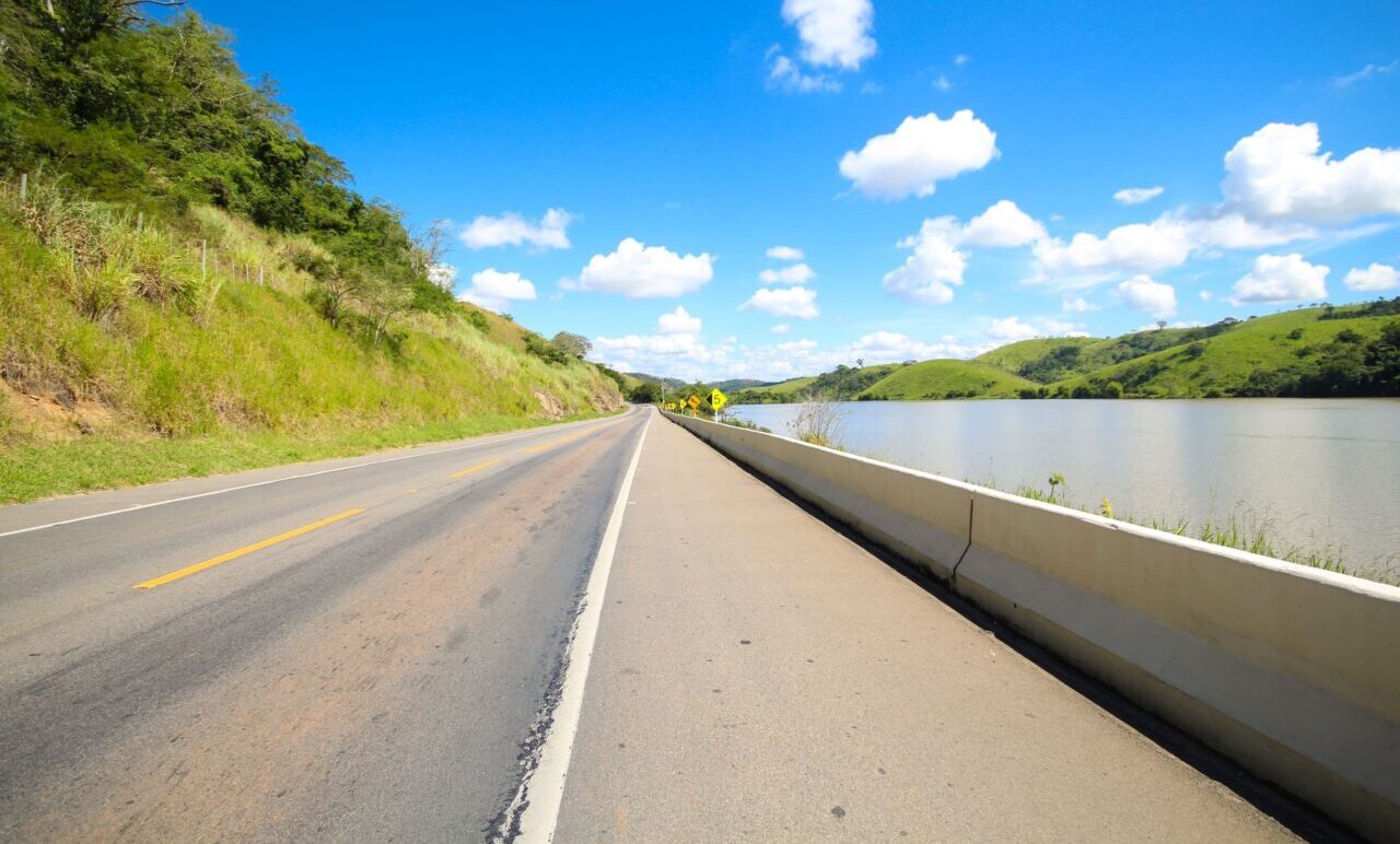 No momento, você está visualizando K-Infra diz que vai reassumir concessão da Rodovia do Aço, mas governo e ANTT não veem aval para concessionária voltar