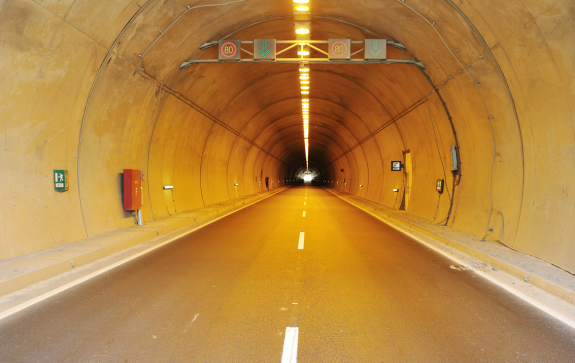 Leia mais sobre o artigo Leilão do túnel Santos-Guarujá enfrenta incertezas e corre risco de atraso