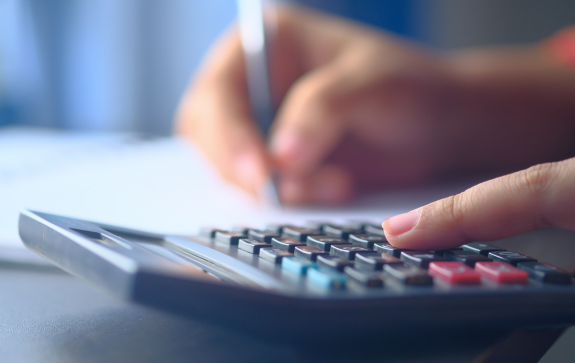 Leia mais sobre o artigo Tarifaço: Governo adia tributos por 2 meses para empresas do Simples