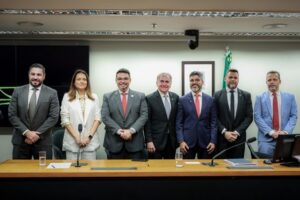 Leia mais sobre o artigo CNH mais acessível: Ministério dos Transportes debate medidas para tornar a emissão da habilitação menos burocrática