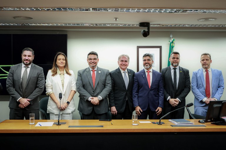No momento, você está visualizando CNH mais acessível: Ministério dos Transportes debate medidas para tornar a emissão da habilitação menos burocrática